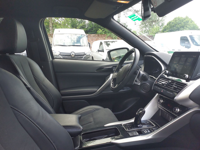 ECLIPSE CROSS 2.4 MIVEC PHEV Twin Motor 4WD Business