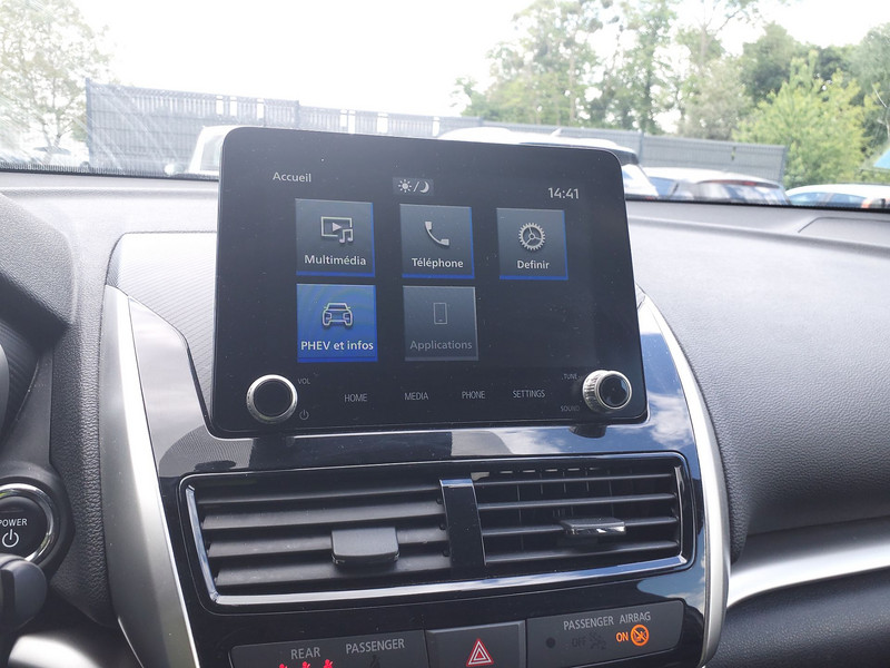 ECLIPSE CROSS 2.4 MIVEC PHEV Twin Motor 4WD Business