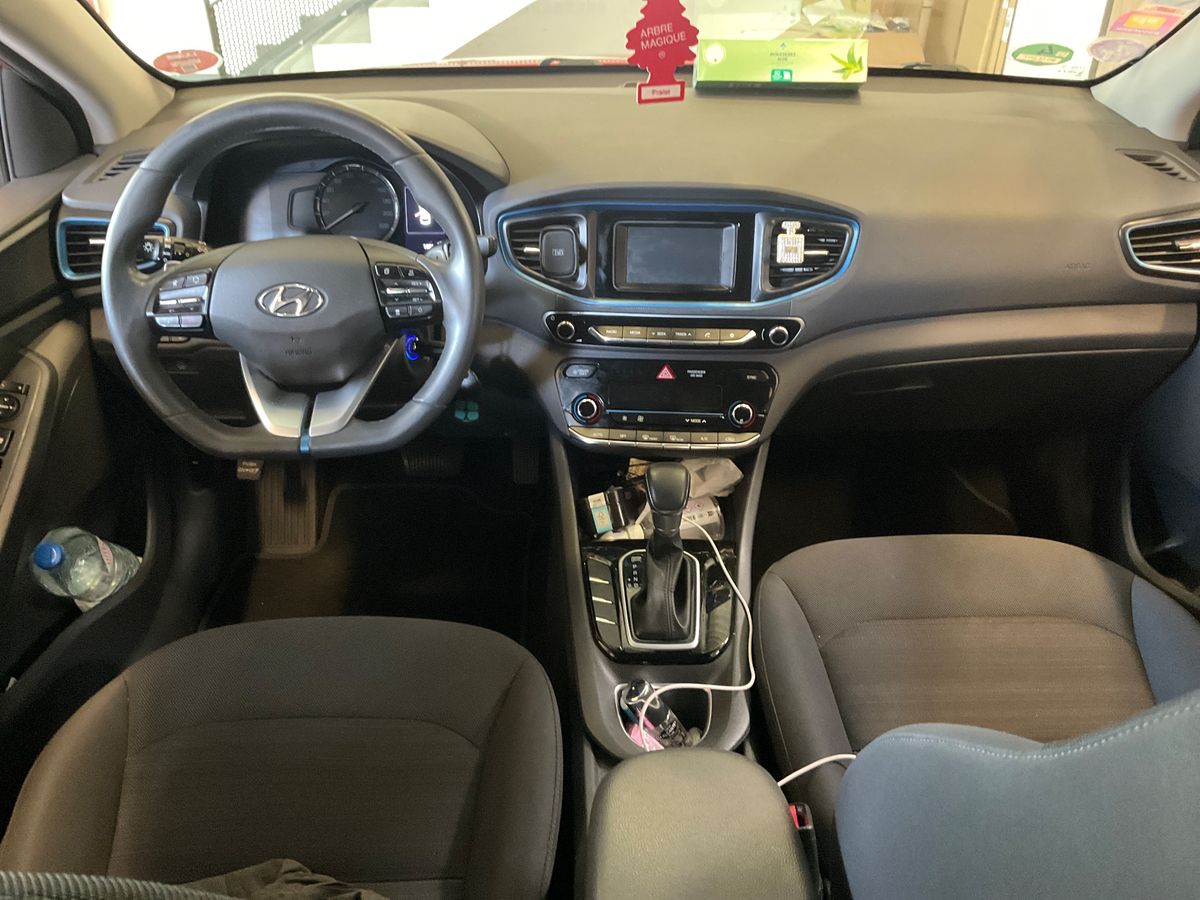 IONIQ 1.6 Hybrid Business